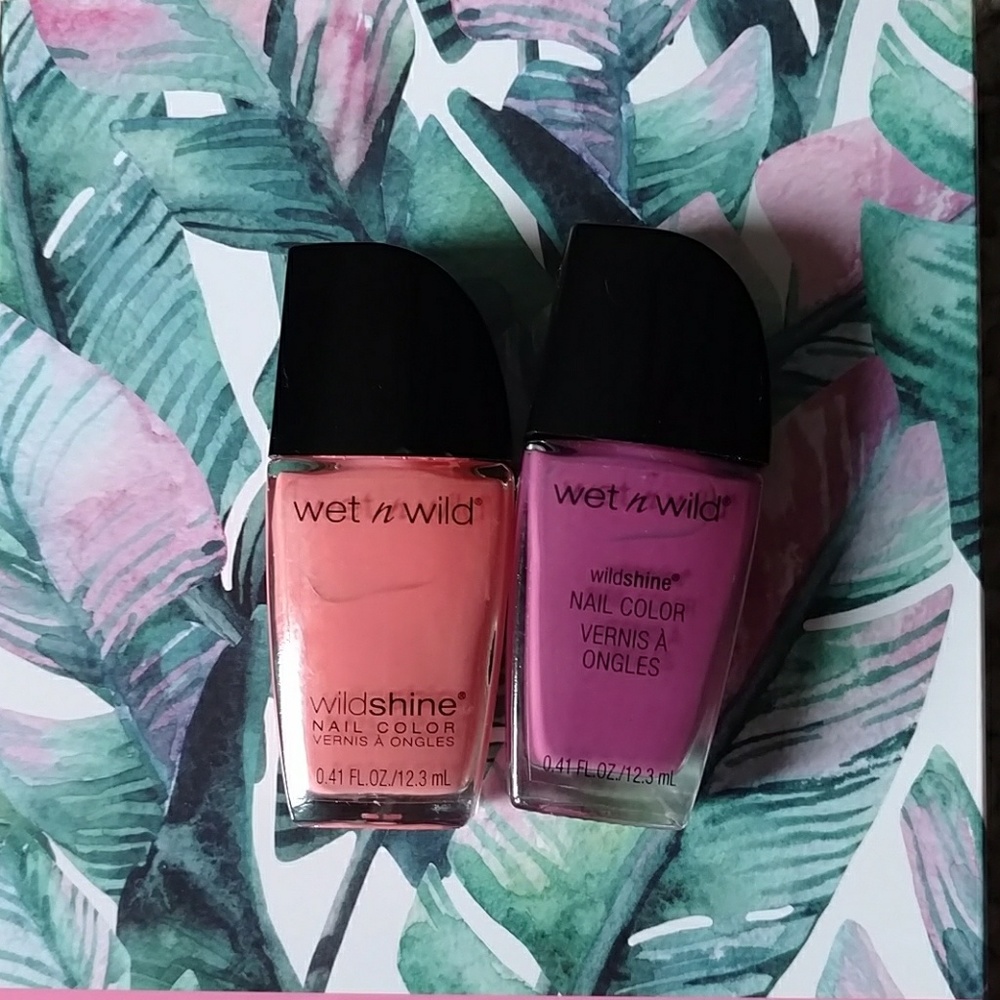 2 Wet n Wild Nail Polishes